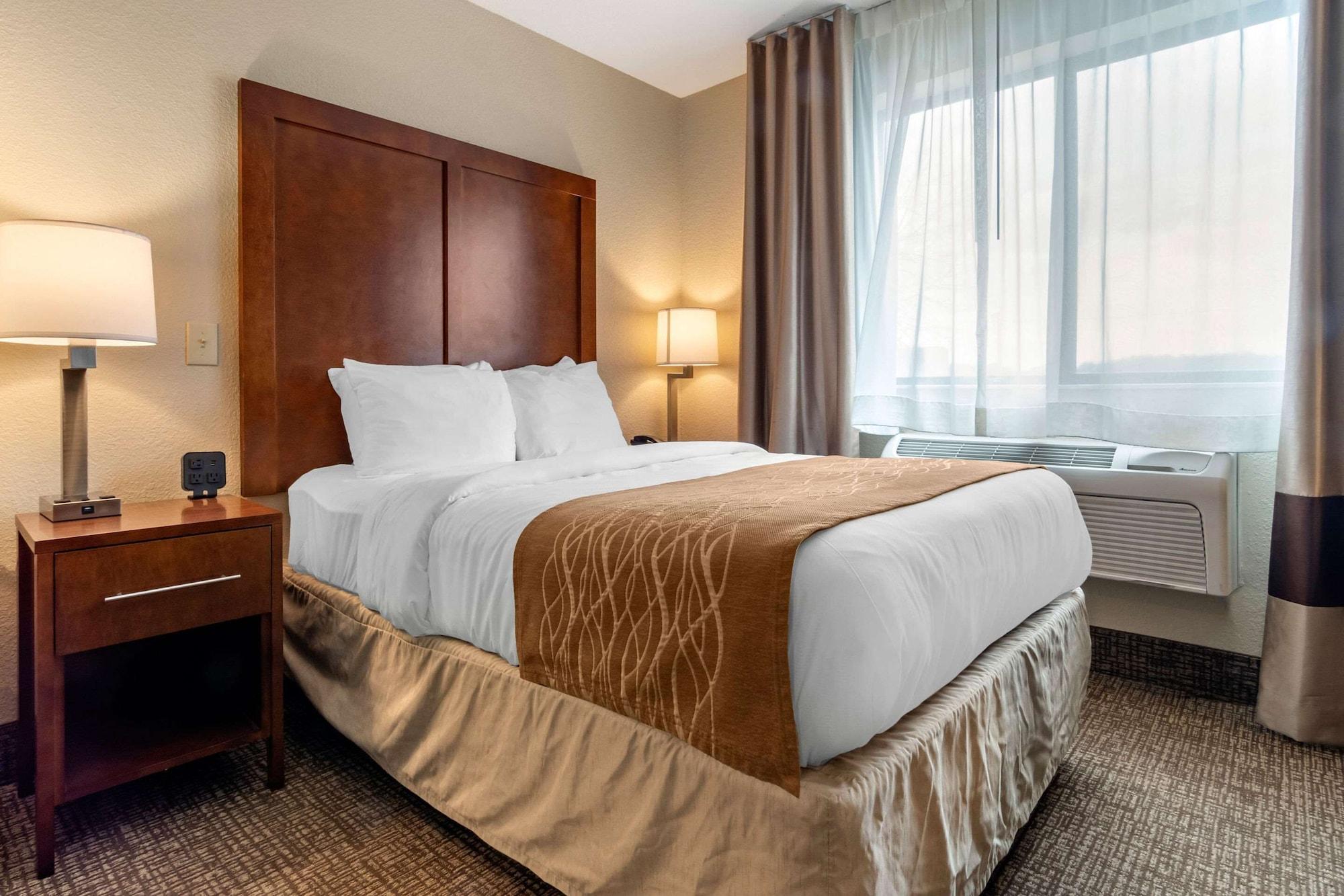 Comfort Inn & Suites South Hill I-85 Eksteriør billede