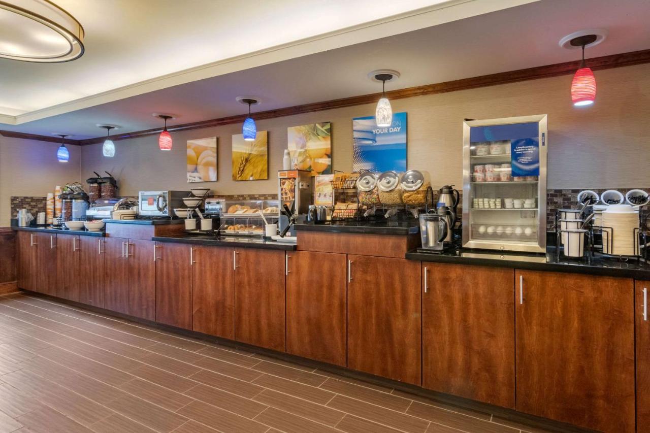 Comfort Inn & Suites South Hill I-85 Eksteriør billede